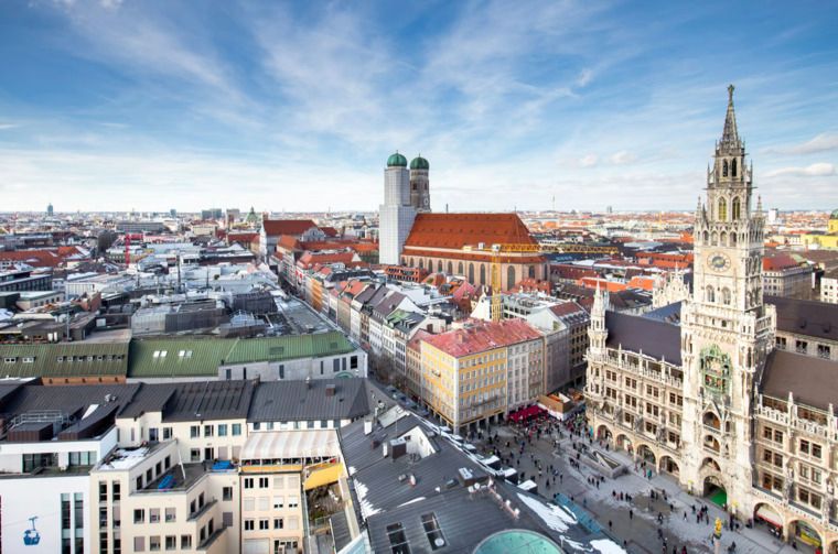 München führt die Riege der erfolgreichen bayrischen Städte an. - Foto: Moment/Getty Images