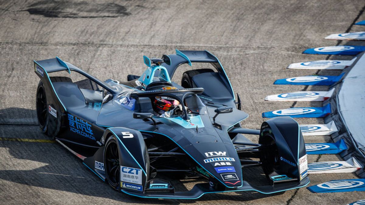 Formel E Gen2 der Saison 2019 - @HWA AG