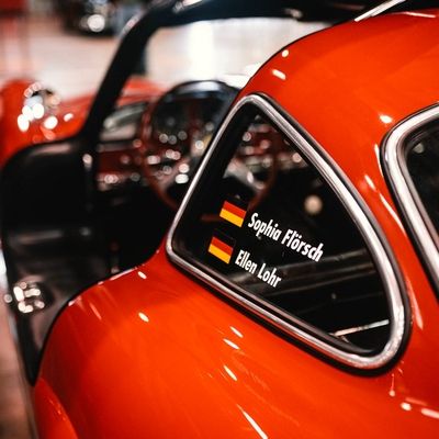 Team Flörsch/Lohr, 300SL Flügeltürer, BJ 1955, 215PS, 1.200kg Startnummer 361. - Mercedes-Benz