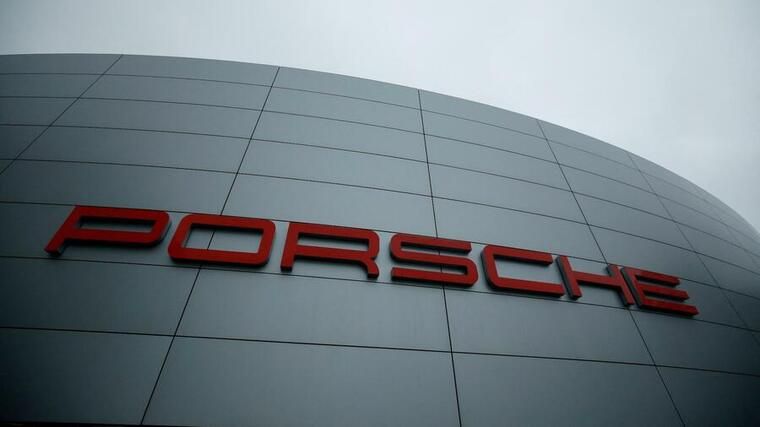 Neue Fachleute sollen den Wandel zur Elektromobilität vorantreiben. - (Foto: Reuters)