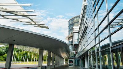 NÜRNBERGMESSE: EINGANG NCC WEST