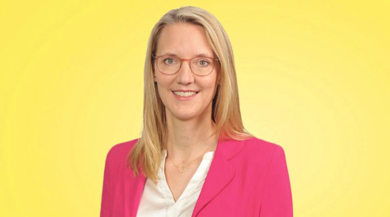 Seit Feburar 2022 ist Katja Wünschel Chief Executive Officer (CEO) Onshore Wind und Solar Europa & Australien bei RWE. - RWE