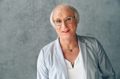 Georgine Kellermann blickt auf eine lange Karriere im Journalismus zurück und leitete zuletzt das WDR Studio in Essen - WDR